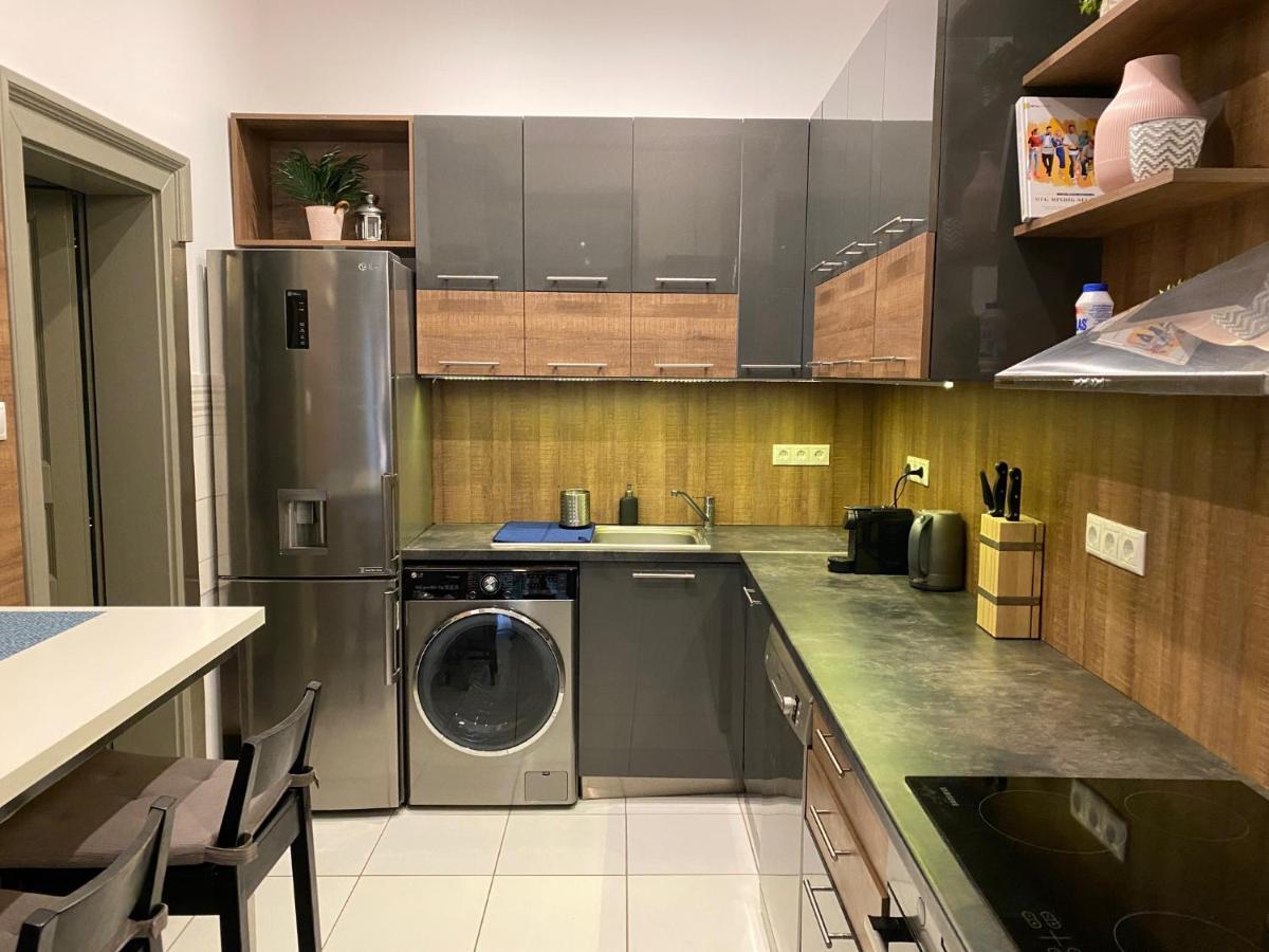 Hunyady Gallery Apartment Budapest Eksteriør bilde