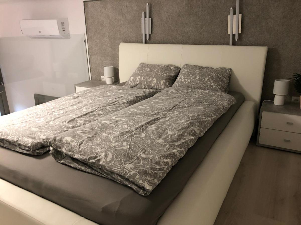 Hunyady Gallery Apartment Budapest Eksteriør bilde