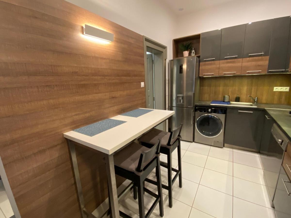Hunyady Gallery Apartment Budapest Eksteriør bilde