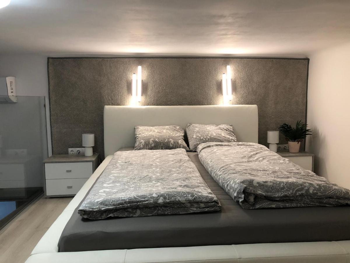 Hunyady Gallery Apartment Budapest Eksteriør bilde