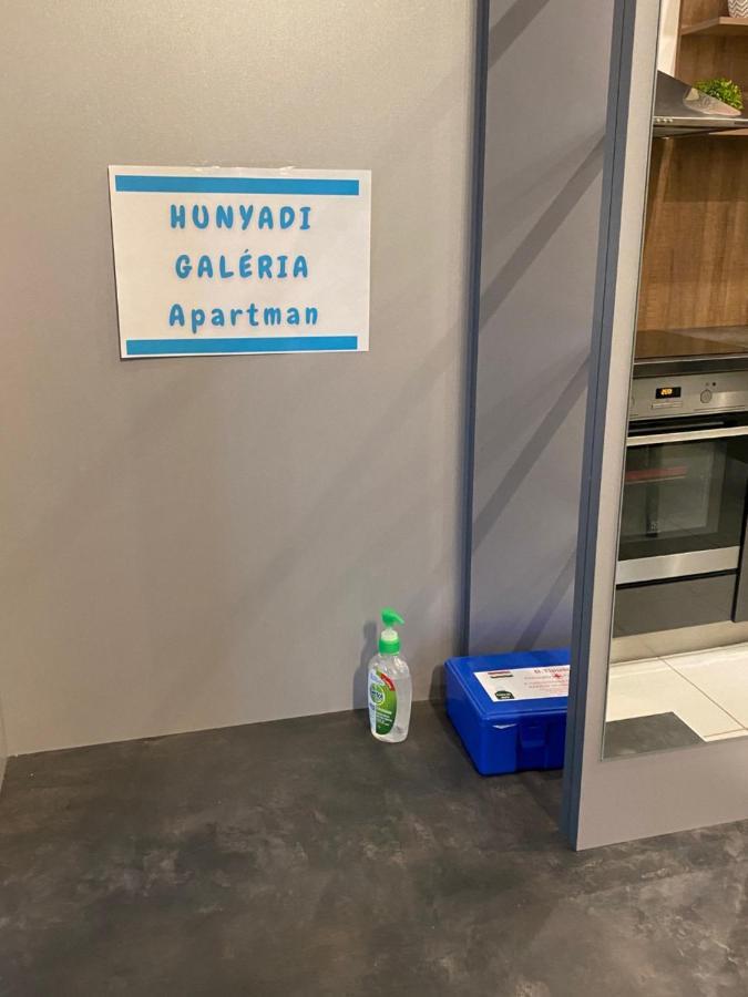 Hunyady Gallery Apartment Budapest Eksteriør bilde